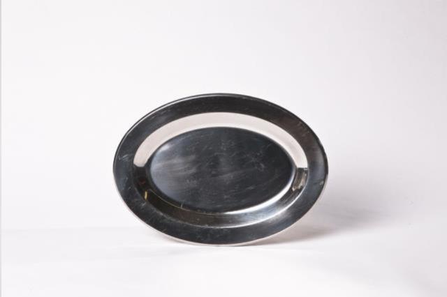 Where to find STAINLESS OVAL TRAY - 21 X 15 in Nashville