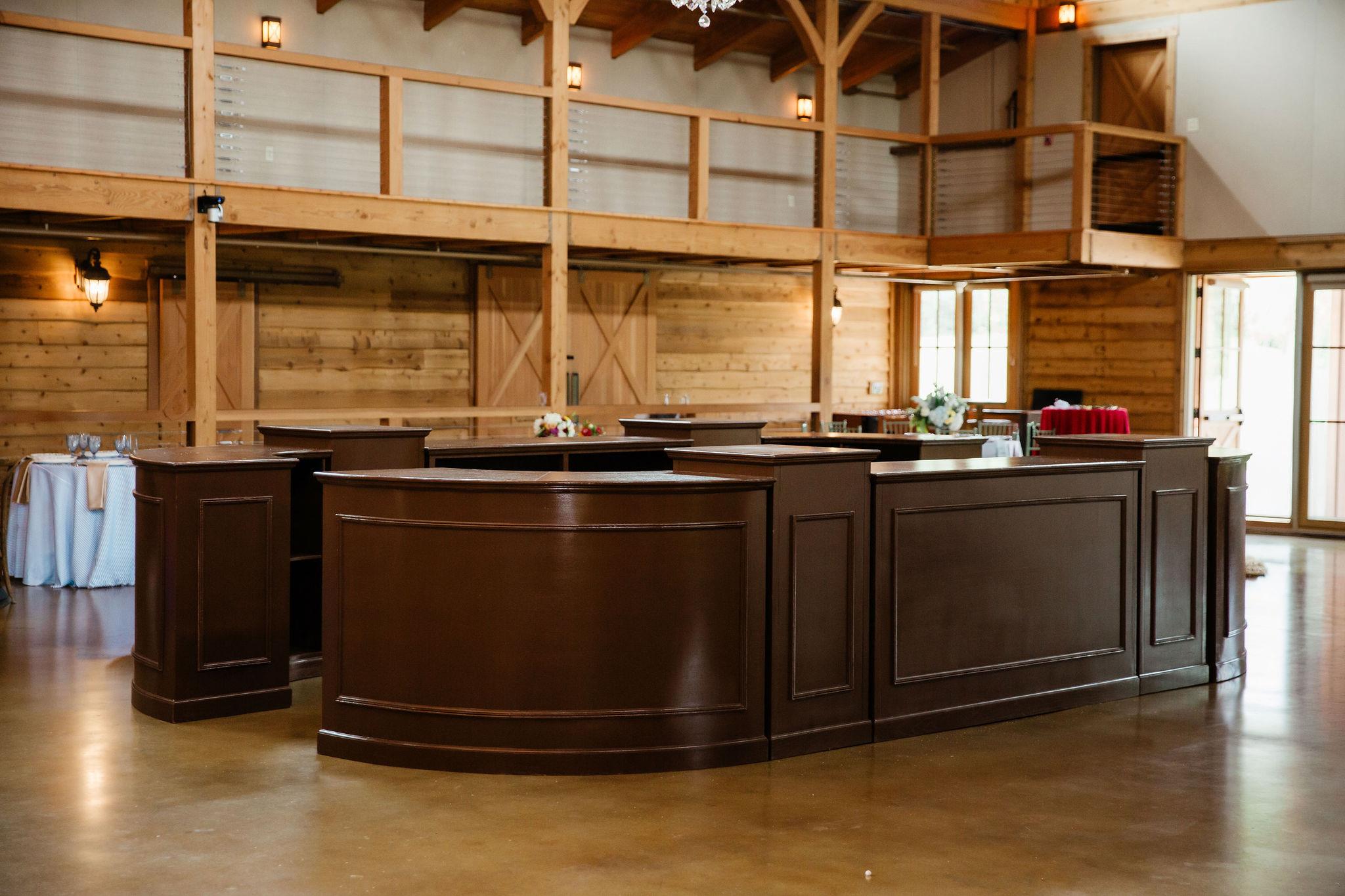 Where to find THOMPSON FULL OVAL SADDLE BAR in Nashville